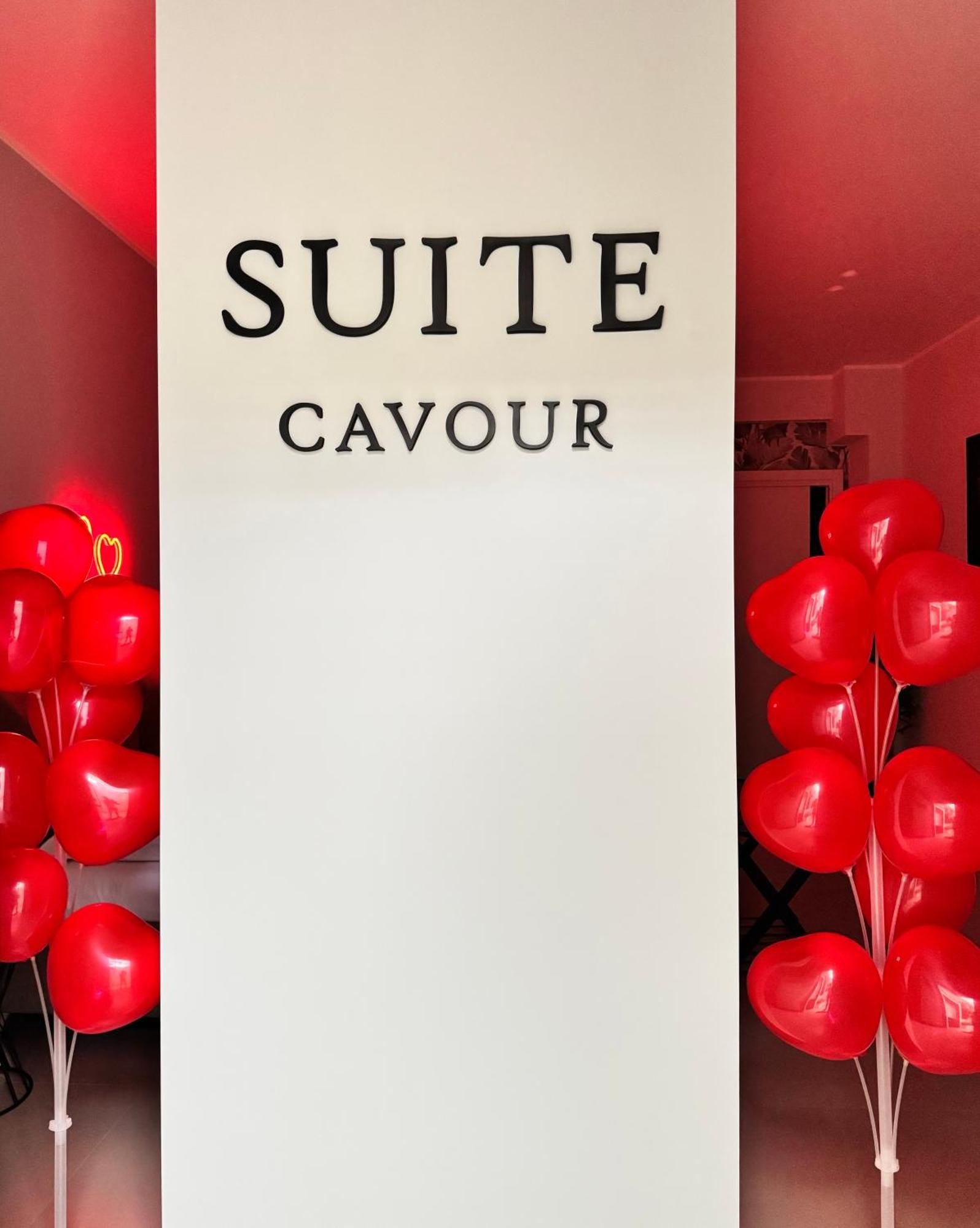 Luxury Apartment - Suite Cavour Bari Bagian luar foto